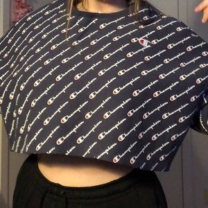 Champion Cropped Sweatshirt